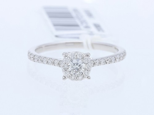 Anello fidanzamento diamanti